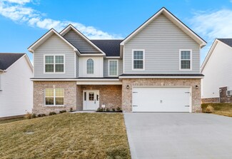 606 Kinross Dr, Clarksville, TN 37043