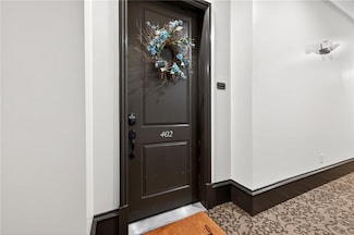 360 Chambers St Unit 402, Woodstock, GA 30188