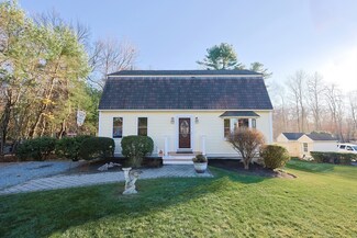 79 Archer St, Wrentham, MA 02093