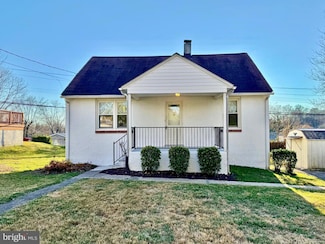 2909 Duncan Ln, Parkville, MD 21234