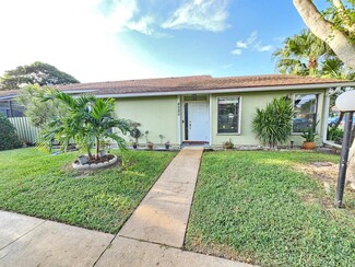 4285 Willow Pond Cir, West Palm Beach, FL 33417