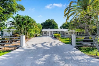 327 Montgomery Ave, Fort Myers, FL 33905