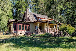 44335 Crater Lake Hwy, Prospect, OR 97536