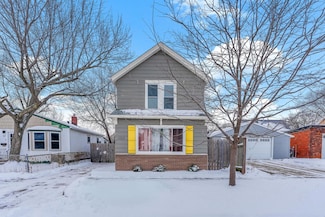 454 Michigan St, Saint Paul, MN 55102