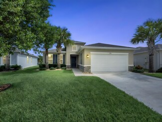 3526 Carriage Pointe Cir, Fort Pierce, FL 34981