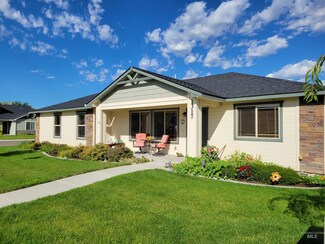 1317 Aspen St, Fruitland, ID 83619
