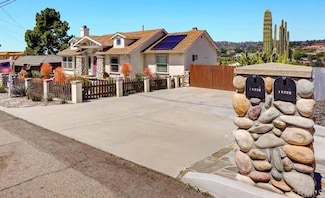 10318 Loma Rancho Dr, Spring Valley, CA 91978