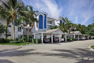 123 Bay Colony Dr N, North Palm Beach, FL 33408
