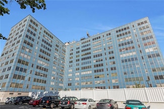 333 W Meyer Blvd Unit 1115, Kansas City, MO 64113