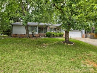 4080 Point Clear Dr, Fort Mill, SC 29708