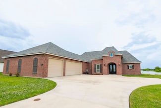 497 Glenwild Dr, Thibodaux, LA 70301