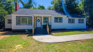 112 Brookwood Ave, Fayetteville, NC 28301