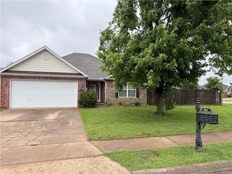407 Southpointe Ave, Rogers, AR 72758