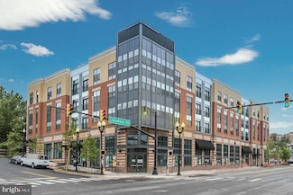 989 S Buchanan St Unit 416, Arlington, VA 22204