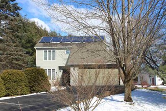 9 Buttercup Ln, Jericho, VT 05465