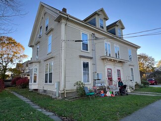 50 Summer St, Rockland, ME 04841