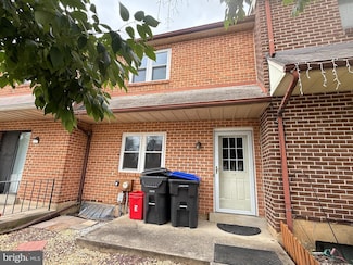 130 Kelmar Ave, Malvern, PA 19355