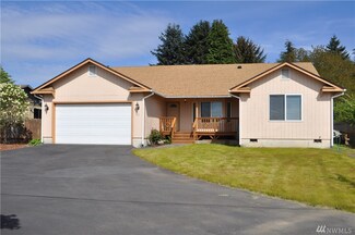 62 Greenwood Rd, Cathlamet, WA 98612