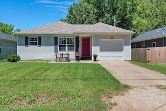 2135 W Wall St, Springfield, MO 65802