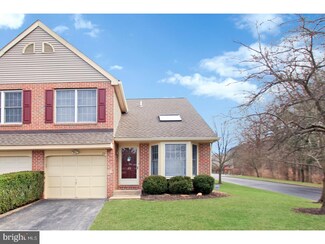 23 Willow Ct, Downingtown, PA 19335