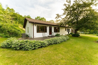 12996 Flattop Rd, Tomah, WI 54660