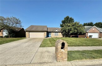4115 Lakeside Dr, Sellersburg, IN 47172