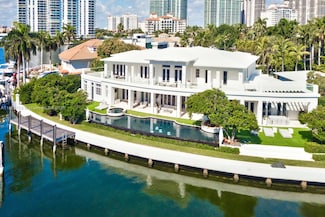 142 S Island Rd, Golden Beach, FL 33160