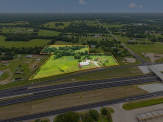 17645 Highway 6, Navasota, TX 77868