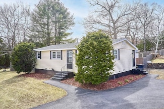 46 Northeastern Blvd, Nashua, NH 03062