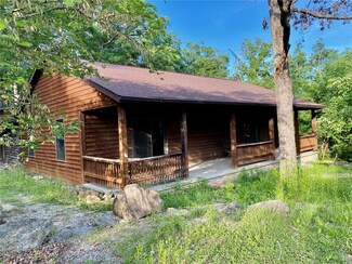 2 Bluffview Ct, New Florence, MO 63363