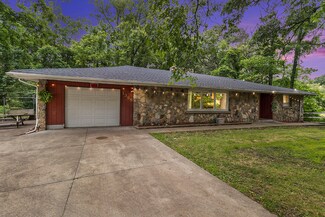 1398 Anderson Rd, Niles, MI 49120