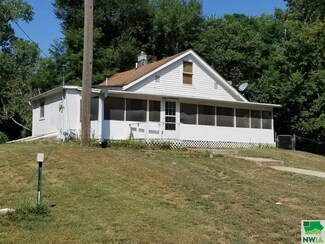 538 Eagle Dr, Dakota City, NE 68731