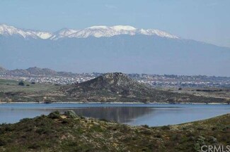 1 Bentley Dr, Lake Mathews, CA 92570