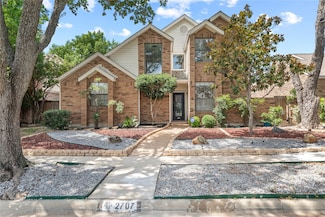 2707 Garden Springs Dr, Richardson, TX 75082