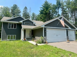 2243 Spruce Dr, Princeton, MN 55371