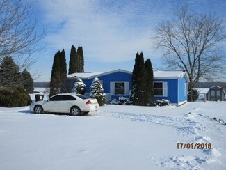 4145 N 100 E, Howe, IN 46746