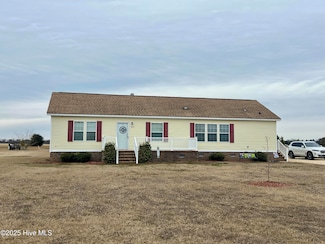 300 Belvoir School Rd, Clinton, NC 28328