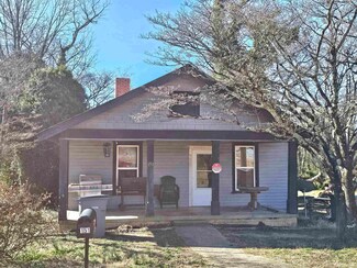 151 Palisade St, Spartanburg, SC 29306