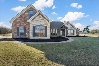350 Hunters Meadow Dr, Lorena, TX 76655