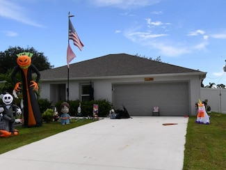 334 SE Wallace Terrace, Port Saint Lucie, FL 34983