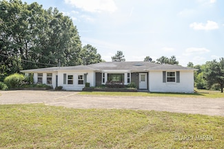 690 Lincoln Rd, Otsego, MI 49078