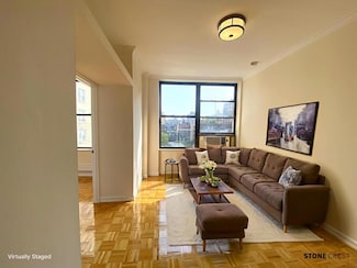 304 W 92nd St Unit 8B, New York, NY 10025