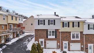 2 Walnut Ct, Pittsburgh, PA 15238