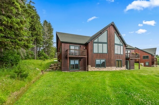 42 Whip Willow Farm Rd Unit 17, Rangeley, ME 04970