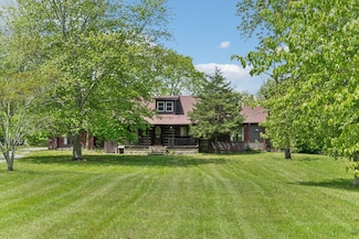 5444 E Robertson Rd, Orlinda, TN 37141