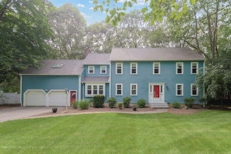 233 Willowgate Rise, Holliston, MA 01746