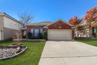 8208 Dynasty Dr, Fort Worth, TX 76123