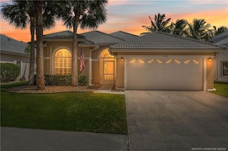 7325 SE Seagate Ln, Stuart, FL 34997