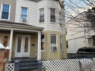 80-60 90 Ave, Woodhaven, NY 11421