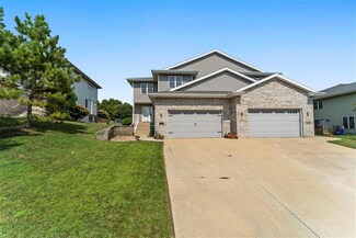 1037 Vista Ridge Dr, Mount Horeb, WI 53572